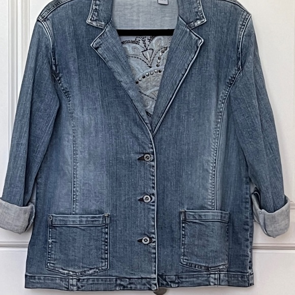 Chico's Jacket with a Heart - Picture 3 of 4